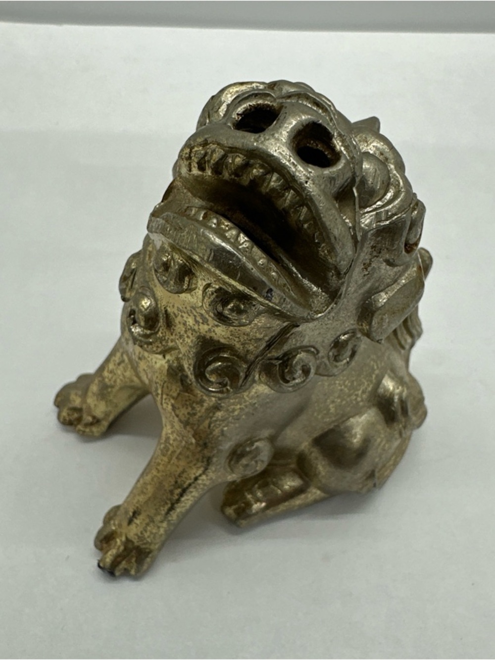 Brass-Style Foo Dog Figurine - Gold Accent Decor